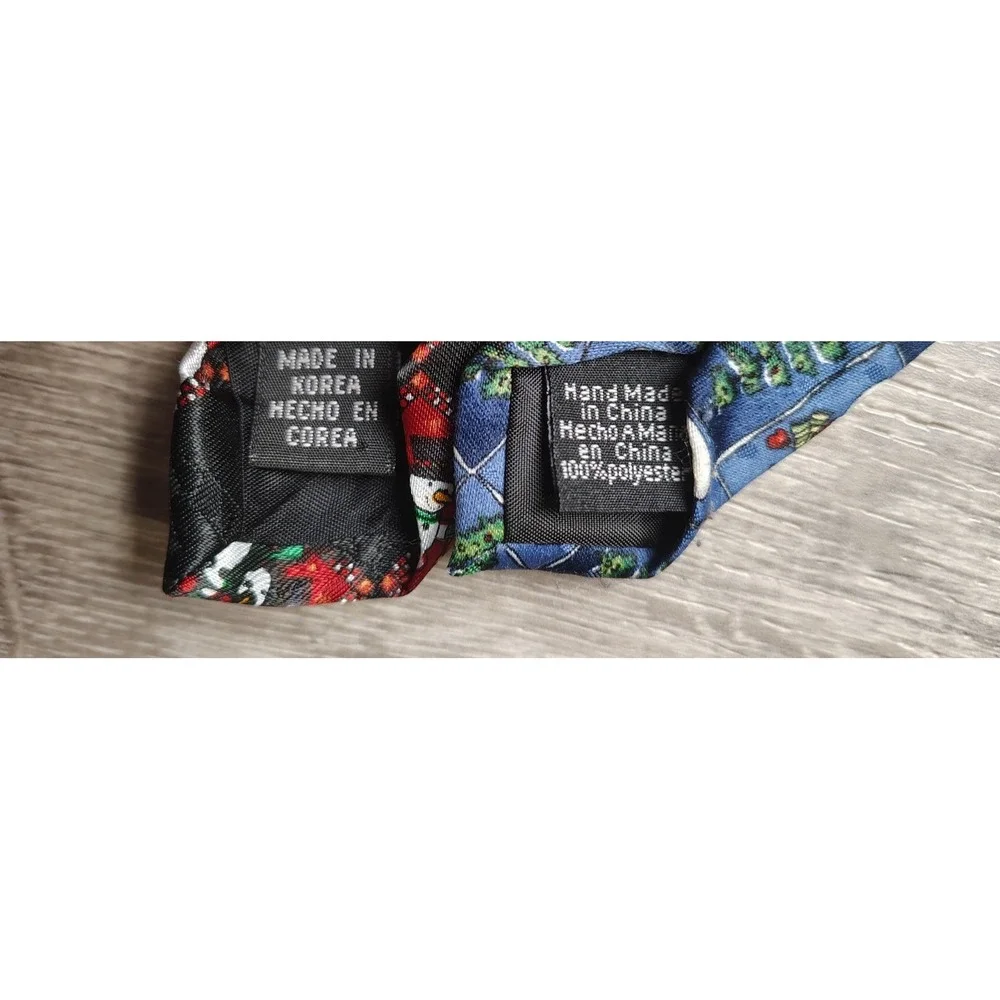 Lot of 2 Snowman Ties Polyester Novelty Yule The Tie Greetings (1) Hallmark Tree